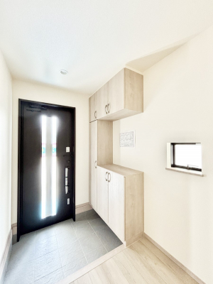 ց@ʔ͂Ƒ̎ʐ^G߂̃CeAŏIƂĉoł܂