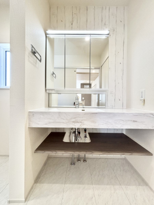 ʑEʏ@傫₷OʋŐʑ́AgȂ݃`FbN┧̂ɂ߂łB 