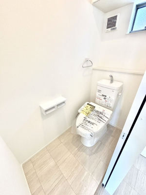 gC@gC1K2KꂼɔzuĂĂƂĂ֗łB 