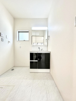 ʑEʏ@傫₷OʋŐʑ́AgȂ݃`FbN┧̂ɂ߂łB 