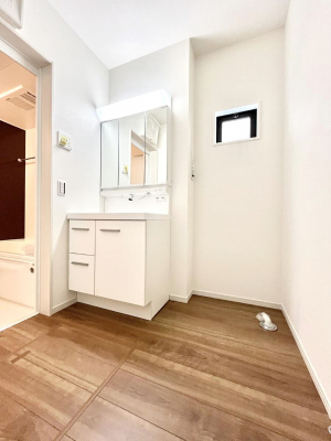 ���ʑ�E���ʏ��@�傫�����₷���O�ʋ��Ő�����������ʑ�́A�g�����Ȃ݃`�F�b�N�┧�̂������ɂ������߂ł��B 