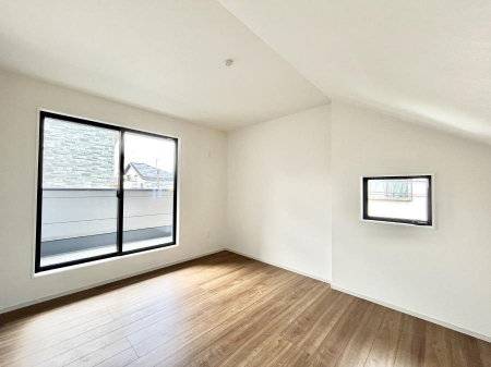 ���̑����ρ@���邢�o���R�j�[�T�C�h�ɗm����ݒu�B�ڊo�߂̗ǂ��Q���ɁB 