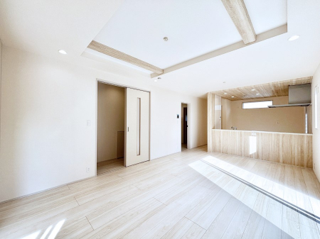 rO@17.50̂kcj͉Ƒ݂Ȃ̉KԁIƑ̂Ȃ厖ȃXy[XłB 