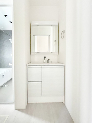 ���ʑ�E���ʏ��@���[�͂Ƌ@�\���ɗD�ꂽ���ʉ��ϑ�