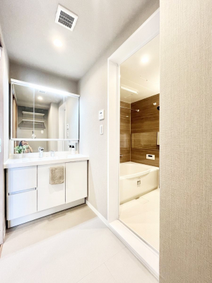 ���ʑ�E���ʏ��@������������ʉ��ώ��Œ��̐g�x�x�����K  