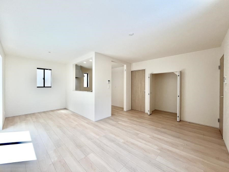 rO@16.25̂kcj͉Ƒ݂Ȃ̉KԁIƑ̂Ȃ厖ȃXy[XłB 