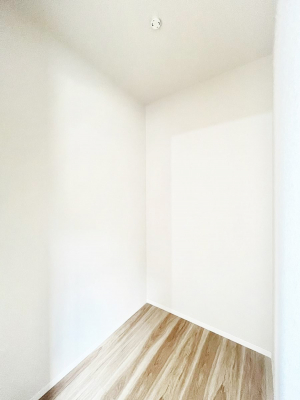 ̑@EH[NCN[[bg̊pŐԃXbL