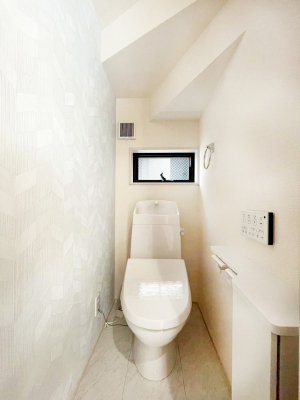 gC@gC1K2KꂼɔzuĂĂƂĂ֗łB 