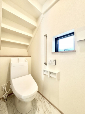 gC@gC1K2KꂼɔzuĂĂƂĂ֗łB 