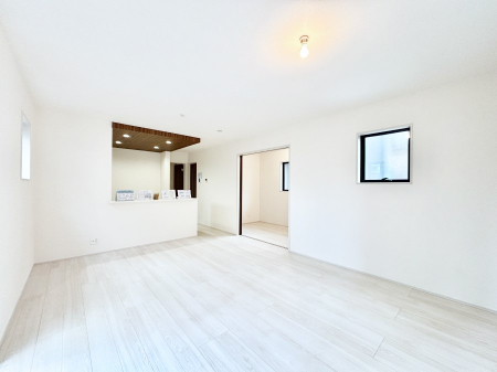 rO@16̂kcj͉Ƒ݂Ȃ̉KԁIƑ̂Ȃ厖ȃXy[XłB 