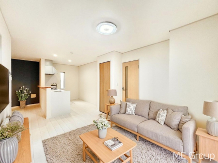 rO@͋Ĉkcj͉Ƒ݂Ȃ̉Kԁ@ƋCGł    