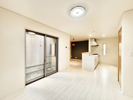 rO@邢zA͋̕Cɖ郊rOE_CjOB   