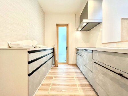 Lb`@Ƃ肠Lb`ł͂ƑƊył܂B