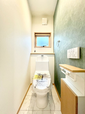 gC@gC1K2KꂼɔzuĂĂƂĂ֗łB 