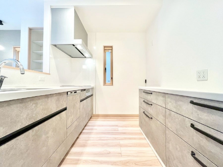 Lb`@Ƃ肠Lb`ł͂ƑƊył܂B