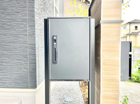 ̑@Oρuz{bNXv@ԂCɂzłSɎ󂯎܂B 