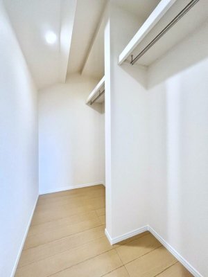 ̑@EH[NCN[[bg̊pŐԃXbL