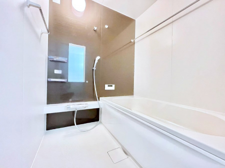 �����@����̔�����₷��؂ȃo�X�^�C���B�������Ƃ����C���y����Ŕ����Ƃ肽���ł��ˁI  