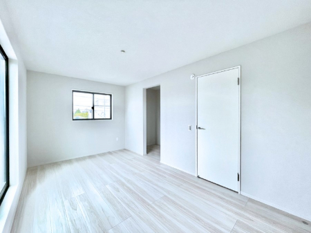 �Q���@�E�H�[�N�C���N���[�[�b�g�����邨�����B�G�߂��Ƃ̓���ւ����s�v�ŕ֗��ł��I