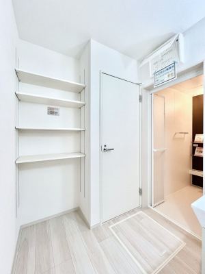 ���̑��@���l���X�ɂ�����^�I���ނ��܂ȂǃX�g�b�N�����[����̂ɕ֗��ł��B