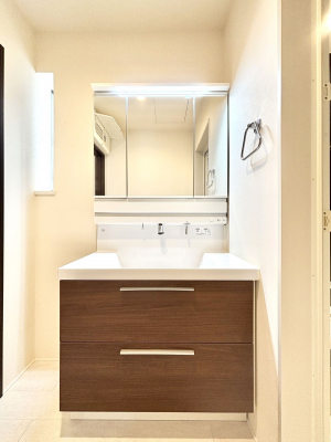 ���ʑ�E���ʏ��@���邢���ʏ��͖����̐g�x�x���y�����ł����Ⴂ�����ł��B