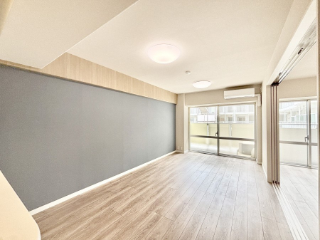 rO@Ƒc̎ԂȂ났̃rO_CjOB   