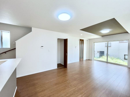 rO@邢zA͋̕Cɖ郊rOE_CjOB   