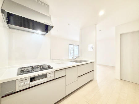 �L�b�`���@�J�E���^�[�z���ɂ��b�������Ȃ��疈���̂������������Ɗy����