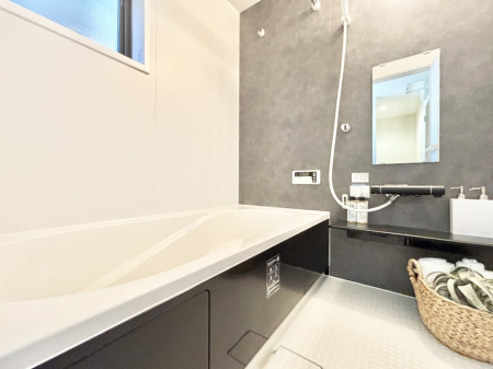 �����@����̔�������Ă���閾�邢�������̂���o�X���[��