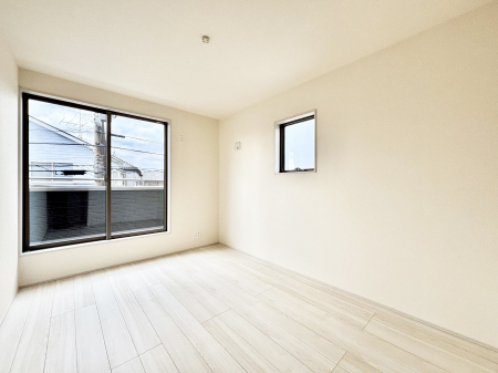 ���̑����ρ@�o���R�j�[���J�������v���X���Ă����m��