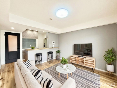 rO@͋Ĉkcj͉Ƒ݂Ȃ̉Kԁ@ƋCGł