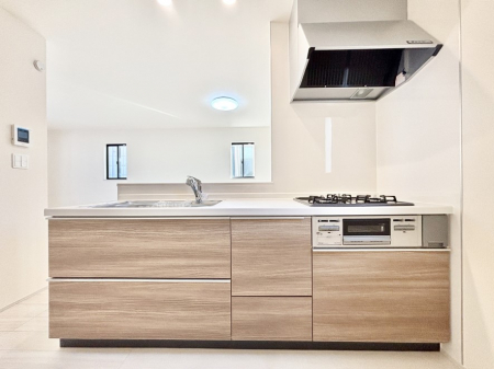 �L�b�`���@�������������I�ɁA�y�����I�V�X�e���L�b�`��  