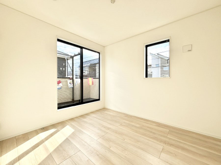 ���̑����ρ@���邢�o���R�j�[�T�C�h�ɗm����ݒu�B�ڊo�߂̗ǂ��Q���ɁB 