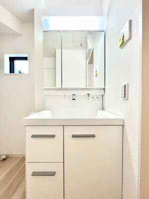 ���ʑ�E���ʏ��@�傫�����₷���O�ʋ��Ő�����������ʑ�́A�g�����Ȃ݃`�F�b�N�┧�̂������ɂ������߂ł��B 