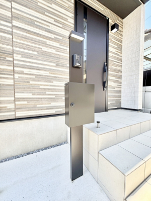 ̑@\DEC^[zE|XgЂƂɏWBGgXɂȂރVvfUCB