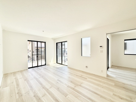 rO@R荞܂AƑc̏ꏊ𖾂邭o