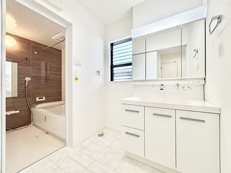 ���ʑ�E���ʏ��@�傫�����₷���O�ʋ��Ő�����������ʑ�́A�g�����Ȃ݃`�F�b�N�┧�̂������ɂ������߂ł��B 