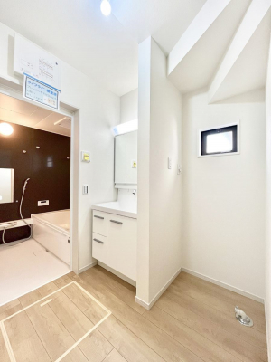 ���̑��@�g�x�x���X���[�Y�ɂ����Ȃ���E�ߏ�B  