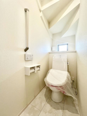 gC@gC1K2KꂼɔzuĂĂƂĂ֗łB 