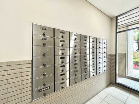 ̑@|Xg̓GgXɂ̂ŉJɔGꂸXւ󂯎܂ˁI