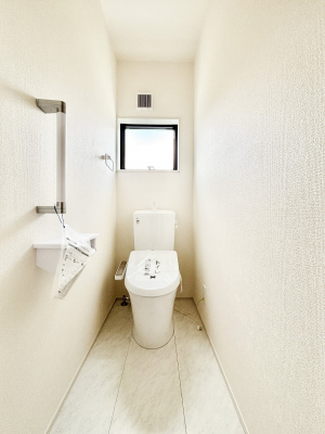 gC@gC͈ŜQӏĨo^o^SłB 