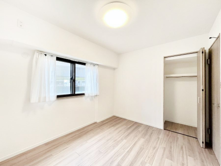 Q@g₷`ŃxbgƋ̒uɂ邱Ƃ܂B   