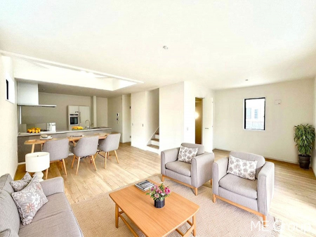 ���r���O�@���Ƒ��̓��₩�Șb�����ŕ�܂�閾�邢���r���O  ���Ƌ��CG�ł�