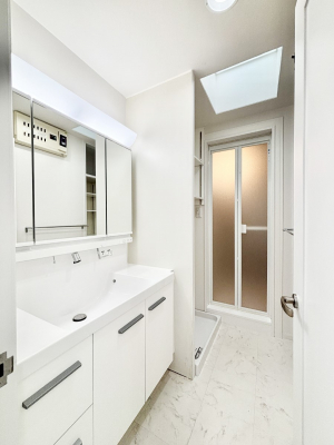 ���ʑ�E���ʏ��@������������ʉ��ώ��Œ��̐g�x�x�����K  