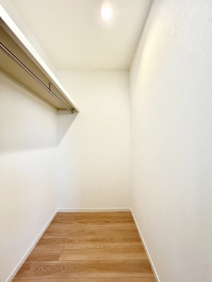 ̑@EH[NCN[[bgƁAX[cP[XGߏȂǂ܂Ƃ߂1Ɏ[ł̂ŁÅǗ₷Ȃ܂B 