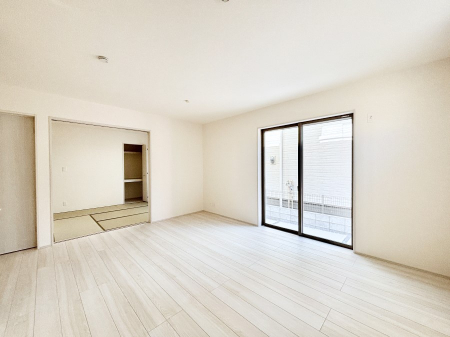 ���̑����ρ@��������̗ǂ����r���O�B���C�ɓ���̃O���[��������΍X�ɐS�n�悳���A�b�v�I