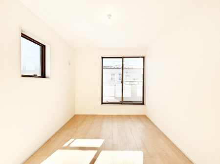 ���̑����ρ@�o���R�j�[���J�������v���X���Ă����m��