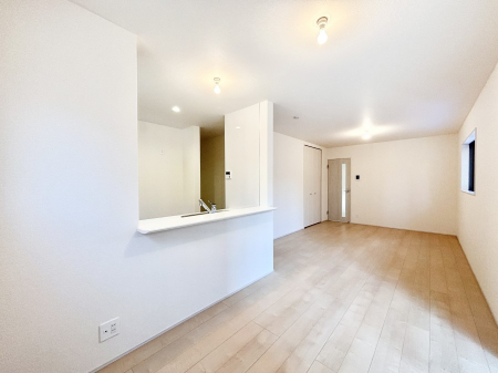 ���r���O�@17���̂k�c�j�͉Ƒ��݂�Ȃ̉��K��ԁI�Ƒ��̂Ȃ������������厖�ȃX�y�[�X�ł��B 