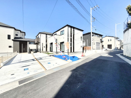 ���n�O�ώʐ^�@���X�����I�ՐÂȏZ��n�Ŋ����鉸�₩�ȐV�����������������܂��B