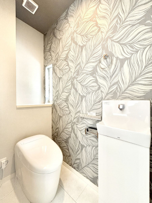 gC@gC1K2KꂼɔzuĂĂƂĂ֗łB 